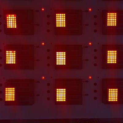 İyi bir fiyat. Kare 3.39mm Dot 35mcd 1.1in 20mA Led Matrix Ekran Kartı çevrimiçi