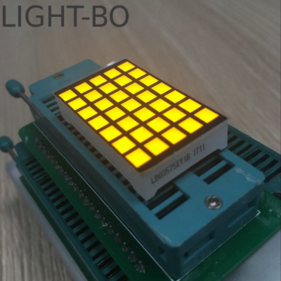 5x7 Dot Matrix LED Ekranı 5V'nin Ters Voltajı ve Bağlantı Sırası Anod Sütun Katodu ile