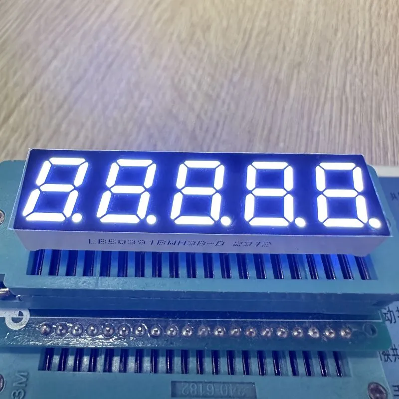 Ultra Beyaz 7 Segment LED Ekranı Dijital Gösterge için 5 Rakam 0.39 inç Ortak Anot 5